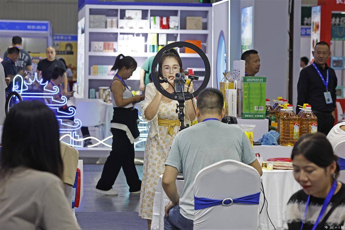 彩金棋牌官网